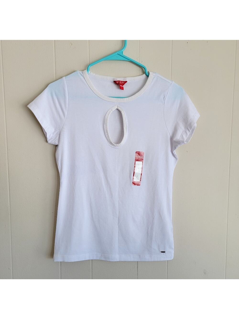 Guess White Keyhole Short Sleeve Top